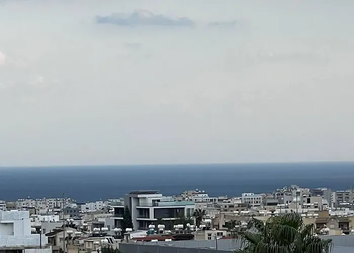 3 Bedroom Penthouse Jacuzzi Seaview 利马索尔